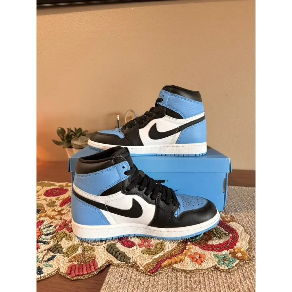 Jordan 1 Retro High OG UNC Toe University Blue Black White Reimagined DZ5485 400